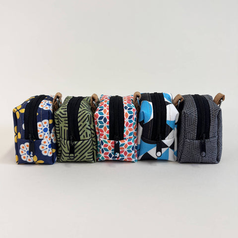 Mini-sac pour écouteurs & co. | fabriqué à partir de coton biologique | Rayures design | Modèle PocketCube