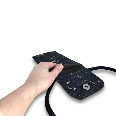 Sac bandoulière pour iPhone 16 | en feutre et coton bio | anthracite - noir | modèle KEDJA deluxe