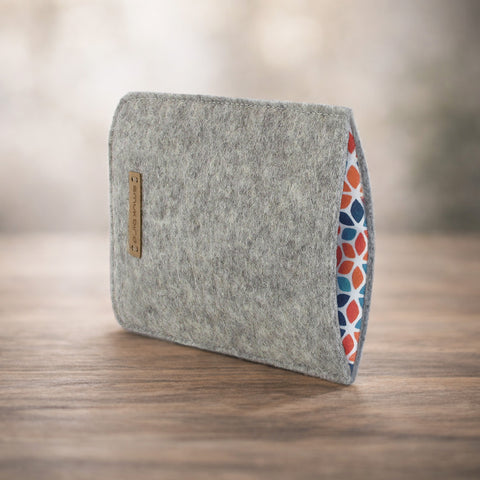 Coque de téléphone sur mesure | en feutre et coton biologique | gris clair - Coloré | Modèle "LAISSER"