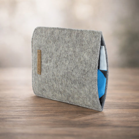 Coque de téléphone sur mesure | en feutre et coton biologique | gris clair - formes | Modèle "LAISSER"