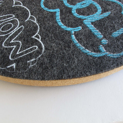Horloge murale en feutre et liège 30 cm | Design "Cool" d'Anja Streese