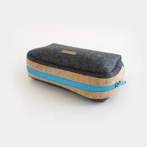 Sac d'accessoires pour câbles, etc. | en feutre et liège | anthracite-azur