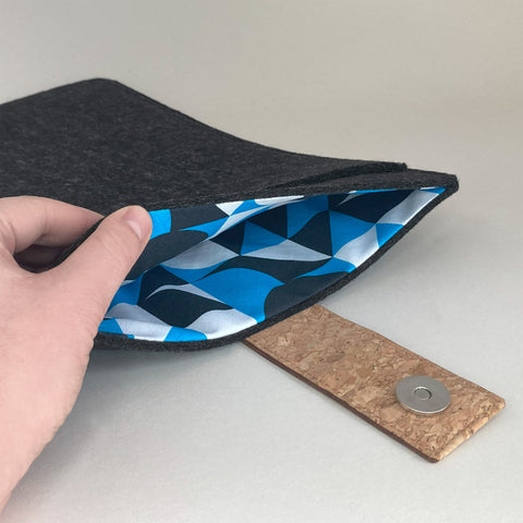 Coque pour Acer Extensa | avec fermeture magnétique et compartiment supplémentaire  | anthracite - Formes | Modèle "HAKA"