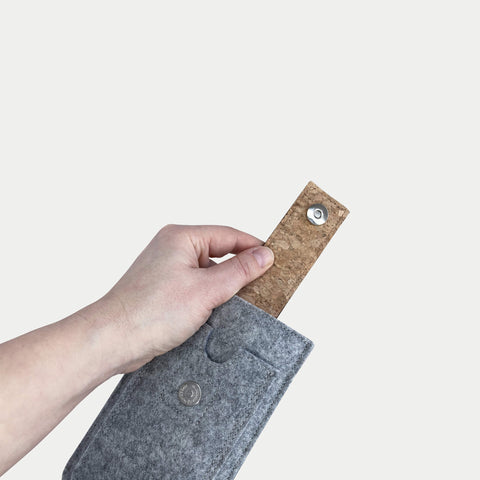 Coque de téléphone sur mesure | avec fermeture magnétique et compartiment supplémentaire | gris clair - Bloom | Modèle HAKA