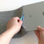Coque pour Galaxy Tab S8 | en feutre et coton biologique | gris clair - rayures | Modèle "LAISSER"