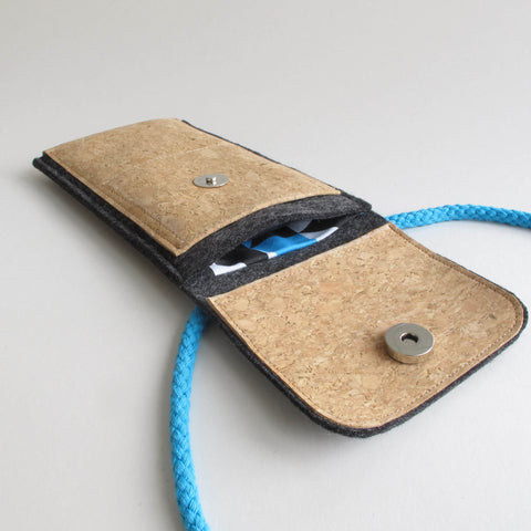 Sac bandoulière pour iPhone 15 Plus | en feutre et coton biologique | anthracite - formes | Modèle KEDJA