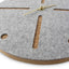 Horloge murale en feutre et liège 30 cm | gris clair - or | Conception : Odense