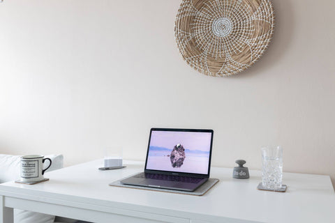 Tapis pour MacBooks en feutre et en liège | 26x38cm | gris clair