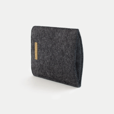 Coque de téléphone sur mesure | en feutre et coton biologique | anthracite - pistes | Modèle "LAISSER"