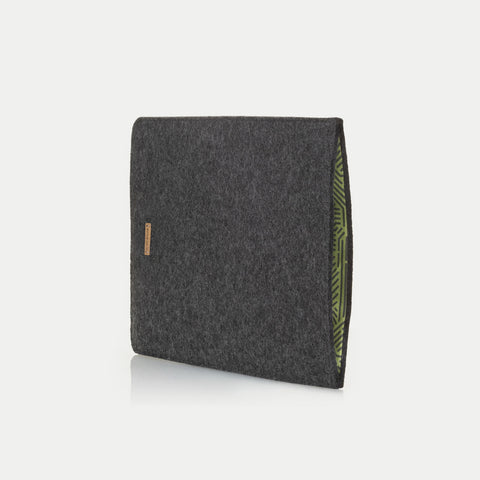 Coque pour MacBook Pro 13 | en feutre et coton biologique | anthracite - rayures | Modèle "LAISSER"