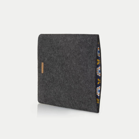 Coque pour Galaxy Tab S9 FE | en feutre et coton biologique | anthracite - floraison | Modèle "LAISSER"