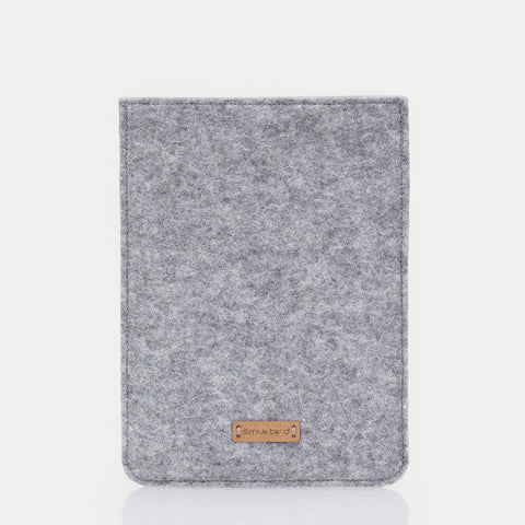 Étui pour PocketBook InkPad 3 | en feutre et coton biologique | gris clair - rayures | Modèle "LAISSER"